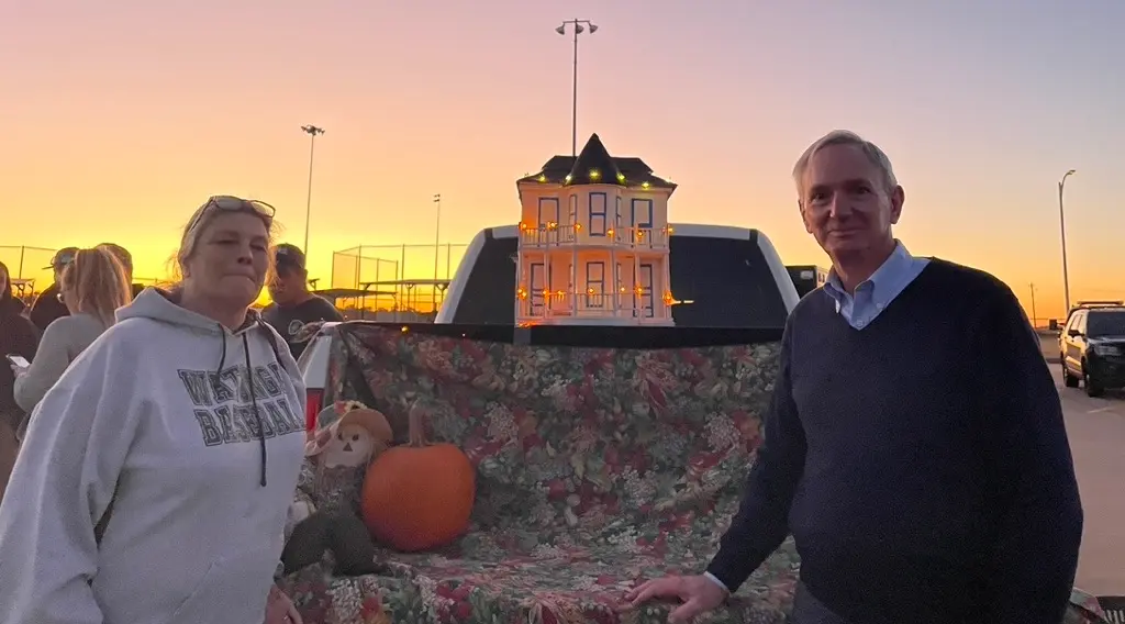 Community “Trunk or Treat”